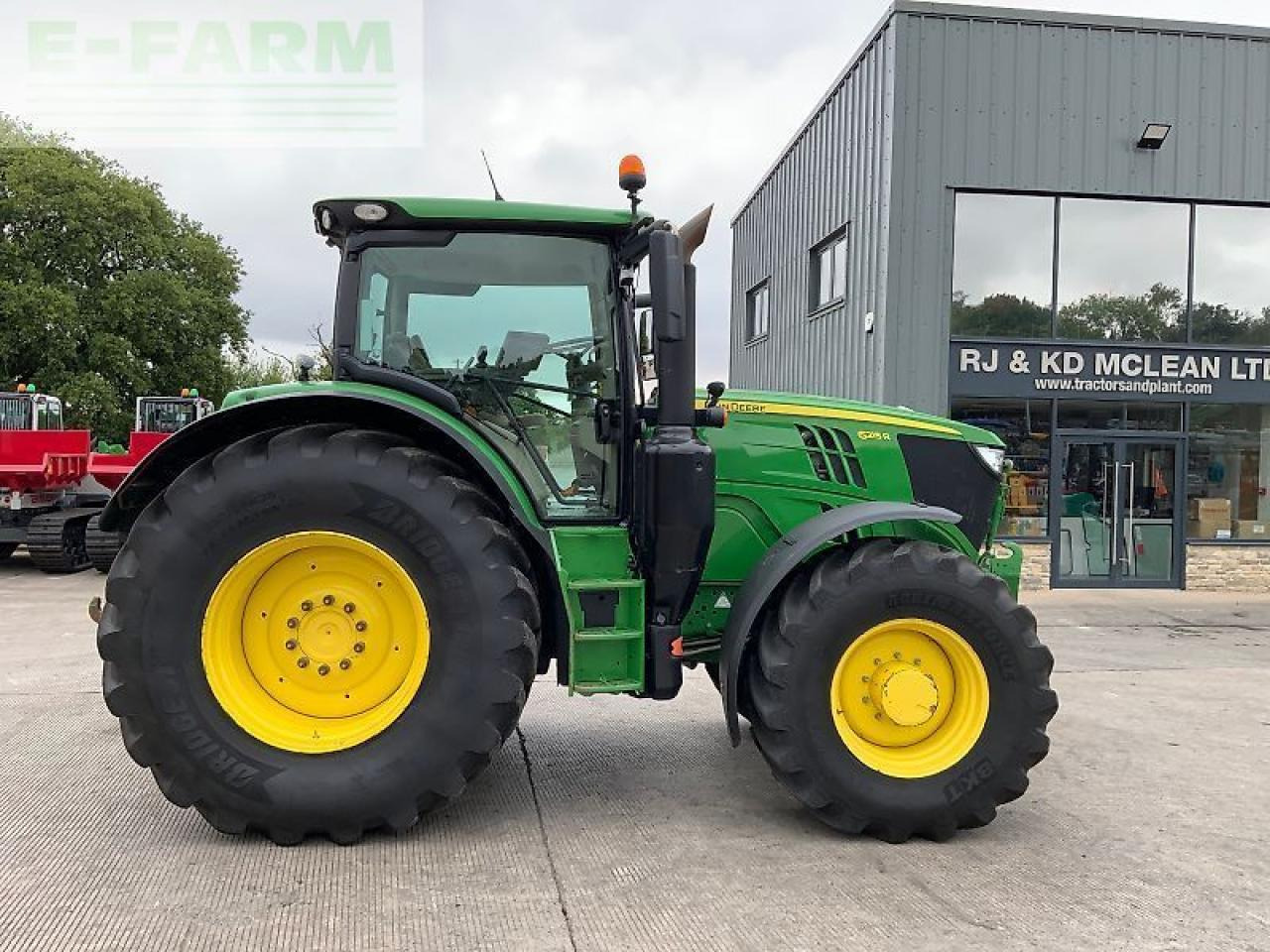 John Deere 6215r tractor (st23353) - Трактор: фото 1 John Deere 6215r tractor (st23353) - Трактор: фото 1
