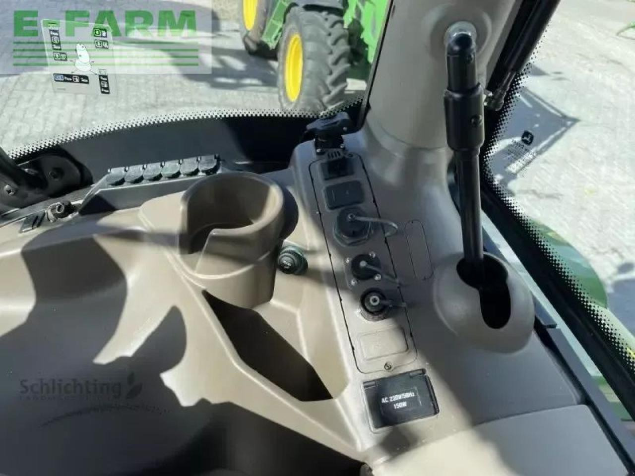 Трактор John Deere 6250r: фото 14