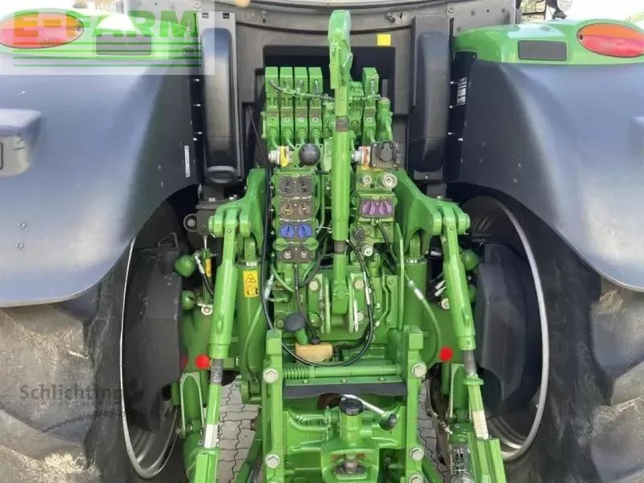 John Deere 6250r - Трактор: фото 5 John Deere 6250r - Трактор: фото 5
