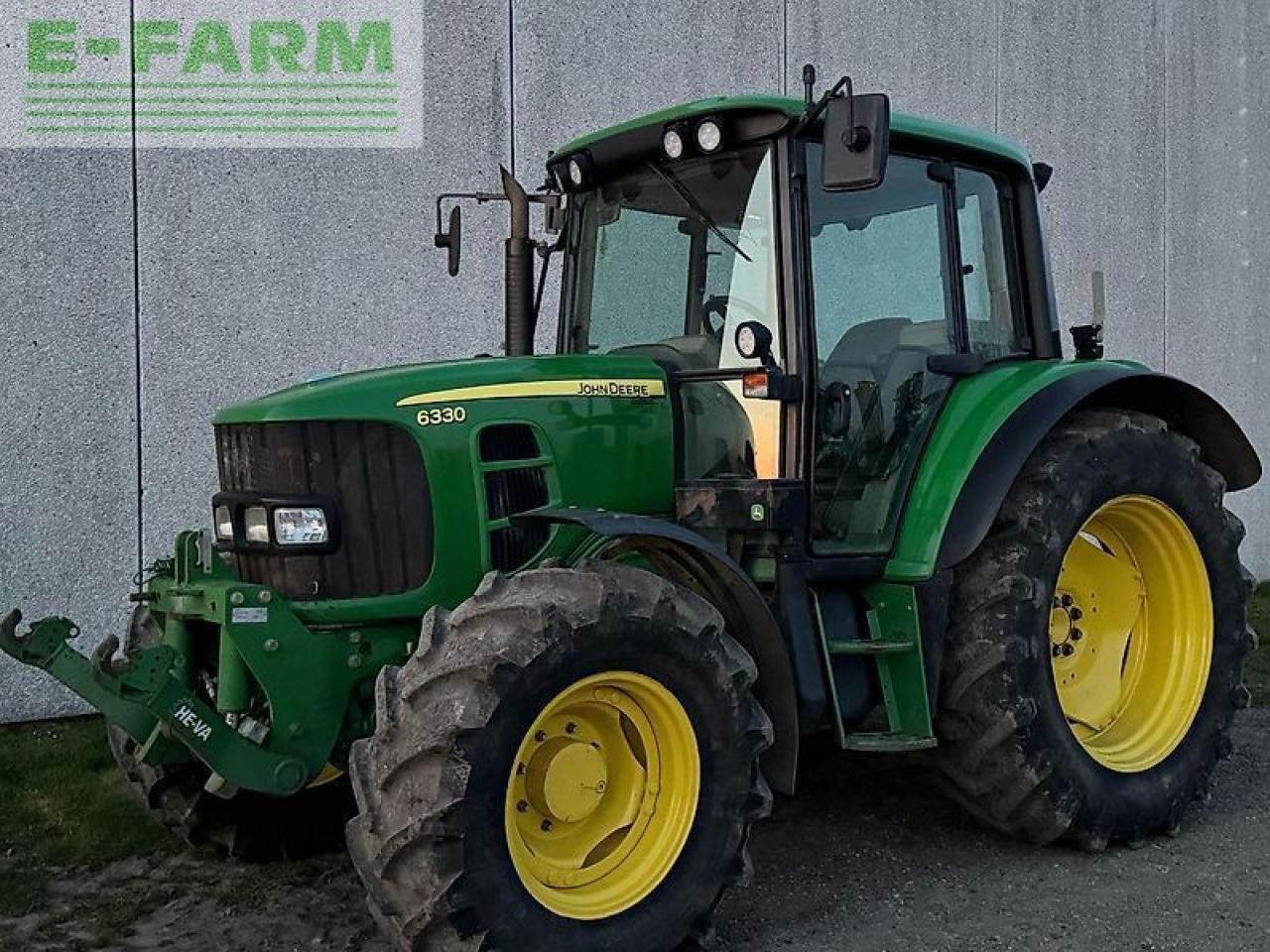 John Deere 6330 - Трактор: фото 1 John Deere 6330 - Трактор: фото 1