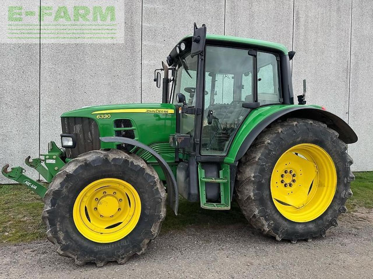 John Deere 6330 - Трактор: фото 2 John Deere 6330 - Трактор: фото 2