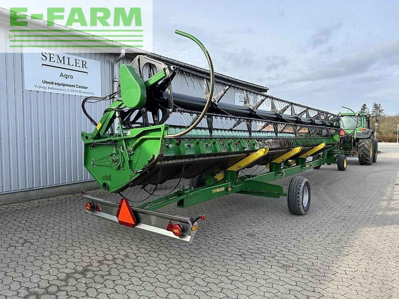 John Deere 635r - Обладнання для кормозбирального комбайну: фото 2 John Deere 635r - Обладнання для кормозбирального комбайну: фото 2