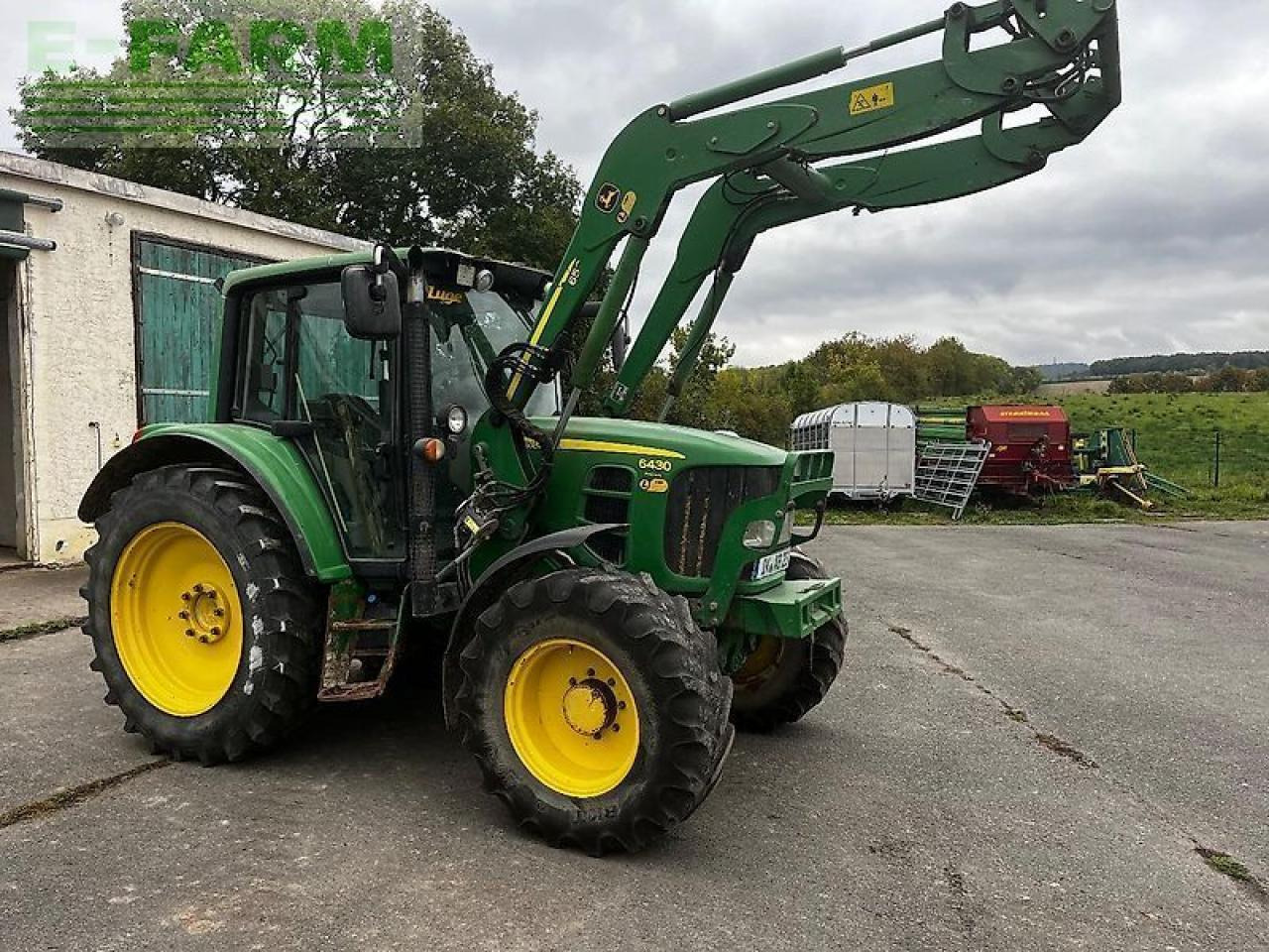 John Deere 6430 premium - Трактор: фото 2 John Deere 6430 premium - Трактор: фото 2
