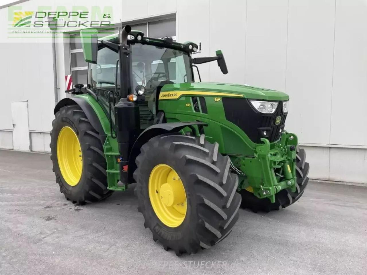 John Deere 6r 185 - Трактор: фото 4 John Deere 6r 185 - Трактор: фото 4