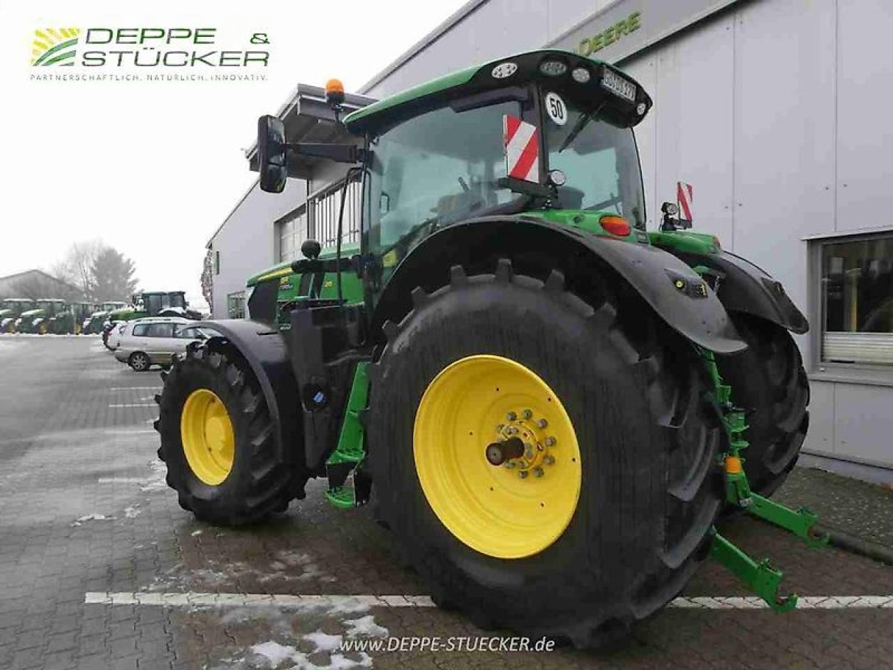 John Deere 6r 215 - Трактор: фото 4 John Deere 6r 215 - Трактор: фото 4