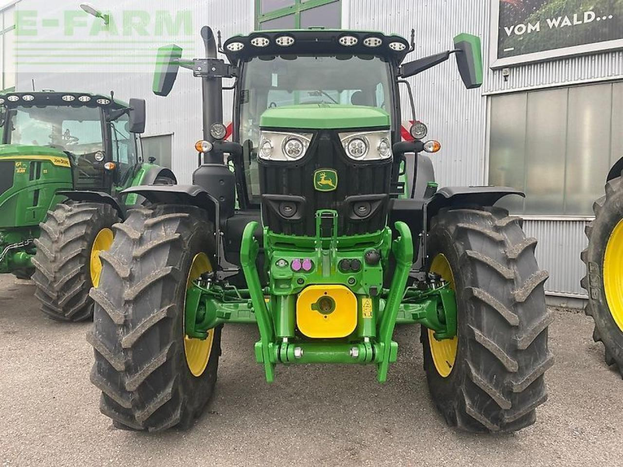 John Deere 6r155 / 6r 155 - Трактор: фото 3 John Deere 6r155 / 6r 155 - Трактор: фото 3