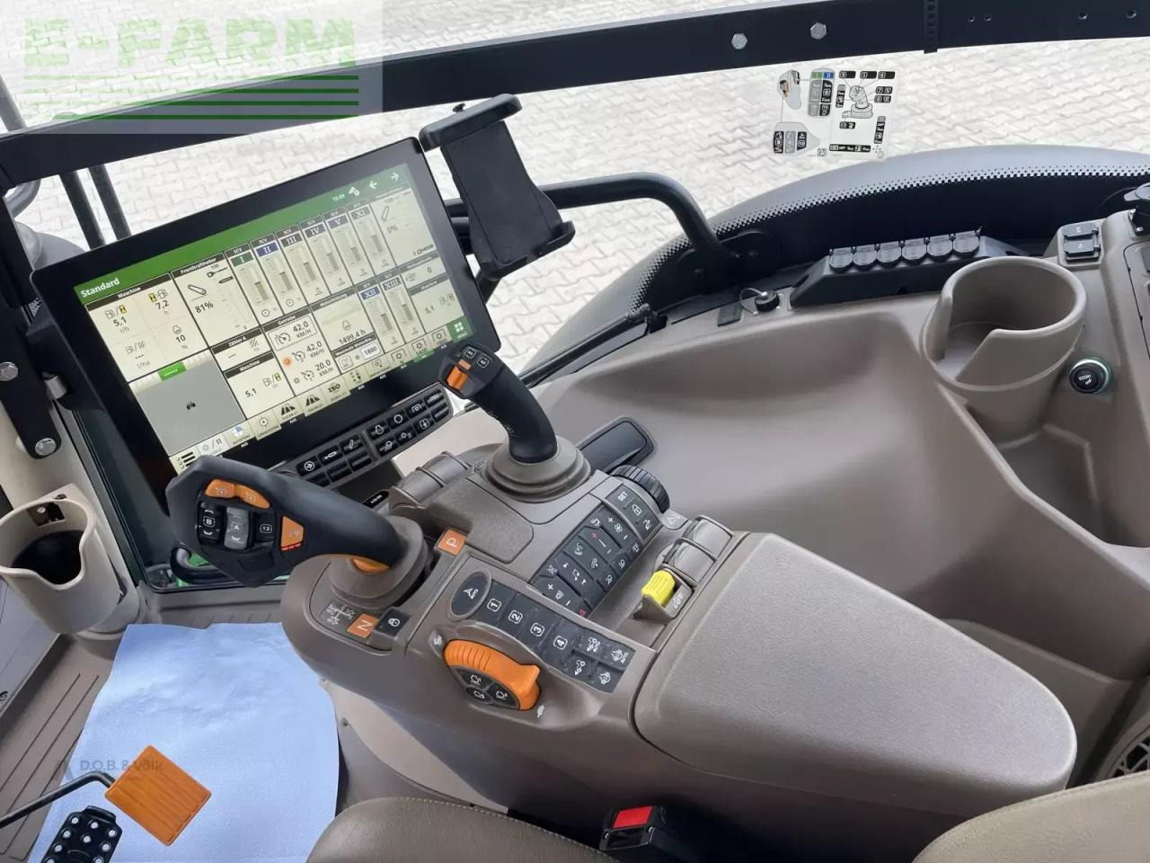 Трактор John Deere 6r185: фото 15