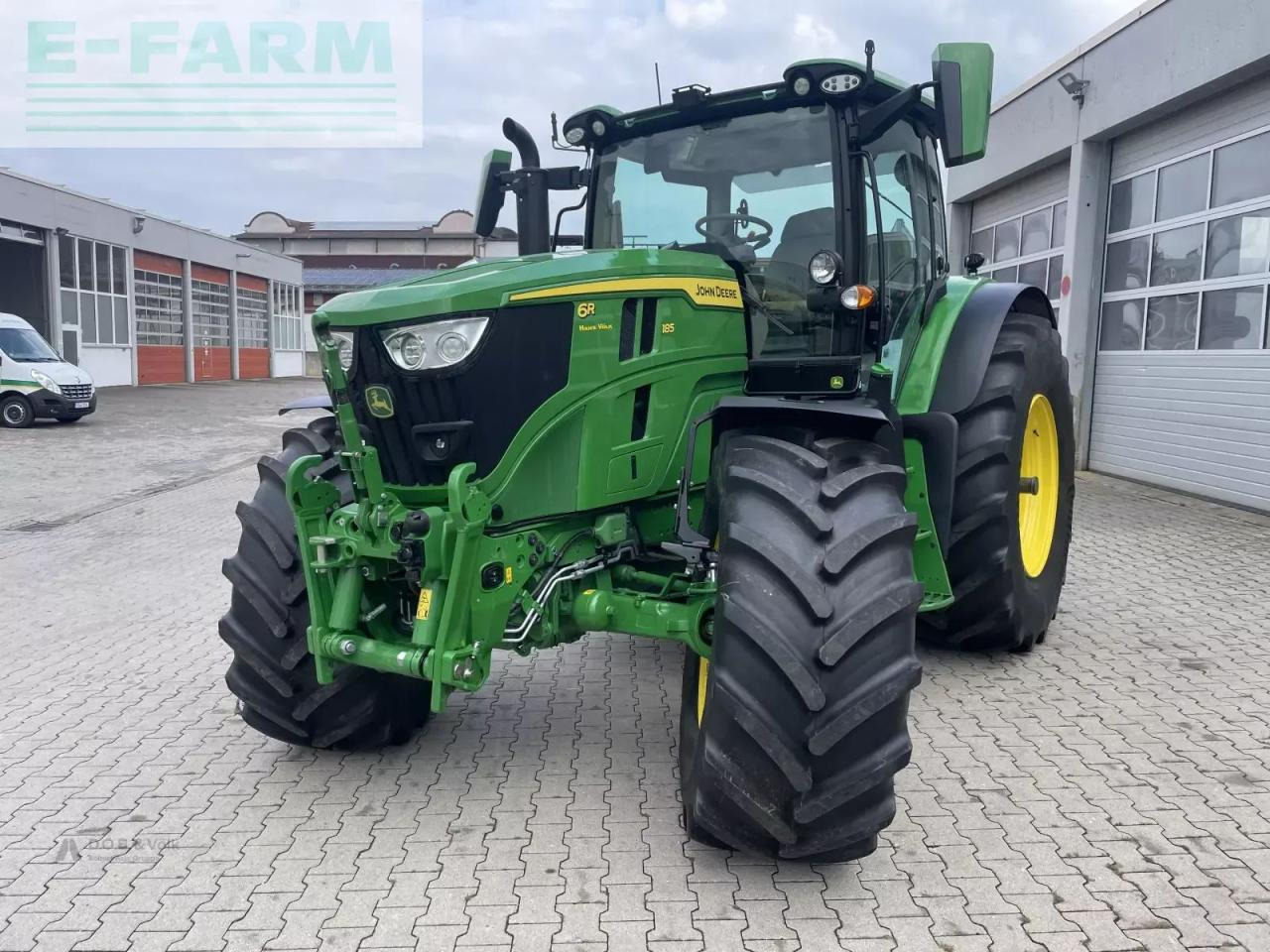Трактор John Deere 6r185: фото 8