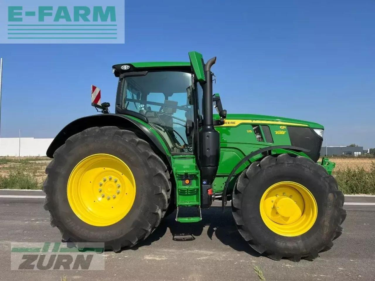 John Deere 6r215 / 6r 215 - Трактор: фото 1 John Deere 6r215 / 6r 215 - Трактор: фото 1