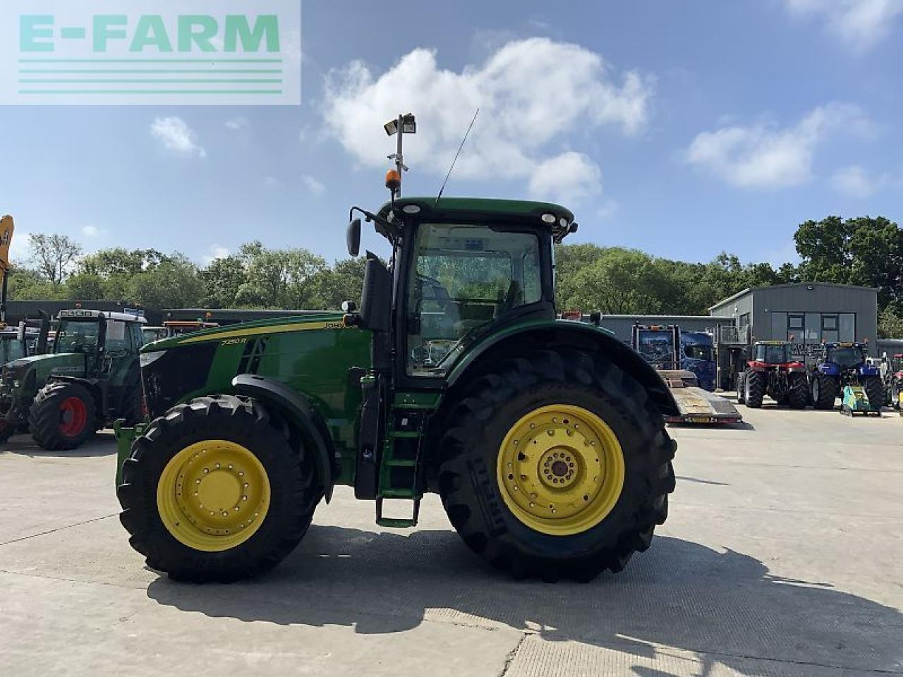 John Deere 7250r tractor (st23494) - Трактор: фото 5 John Deere 7250r tractor (st23494) - Трактор: фото 5