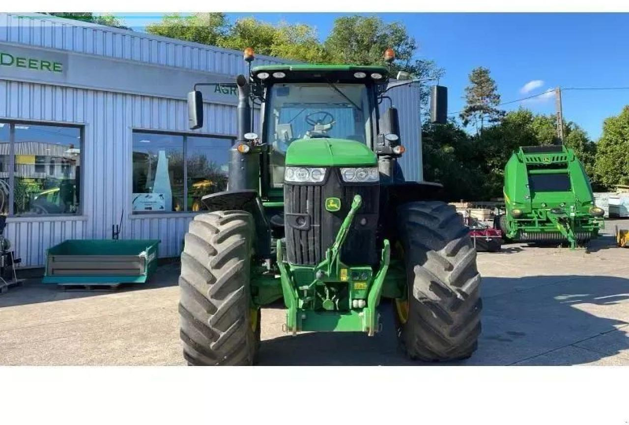 John Deere 7270r - Трактор: фото 3 John Deere 7270r - Трактор: фото 3