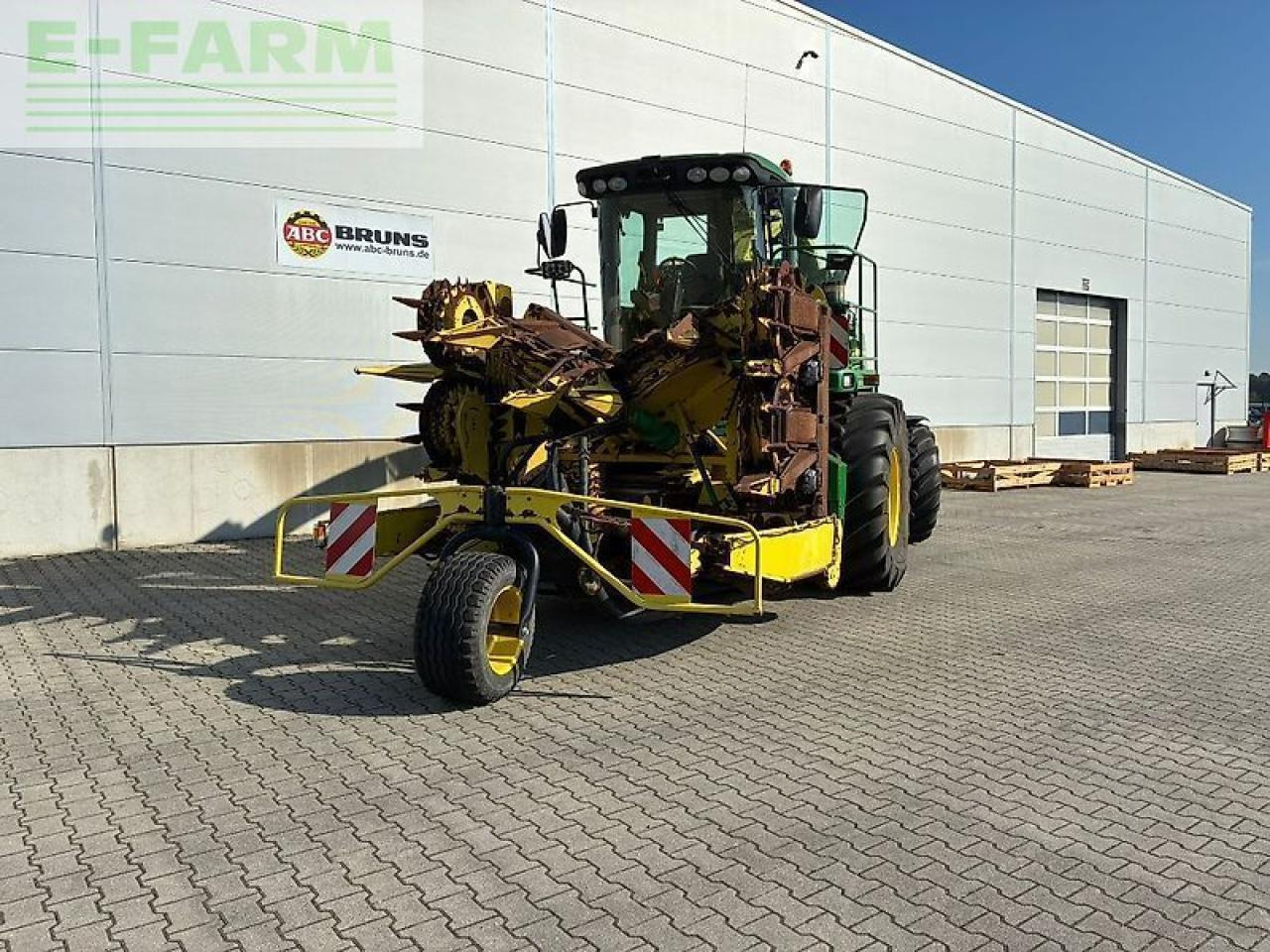 John Deere 7750 i - Кормозбиральний комбайн: фото 1 John Deere 7750 i - Кормозбиральний комбайн: фото 1