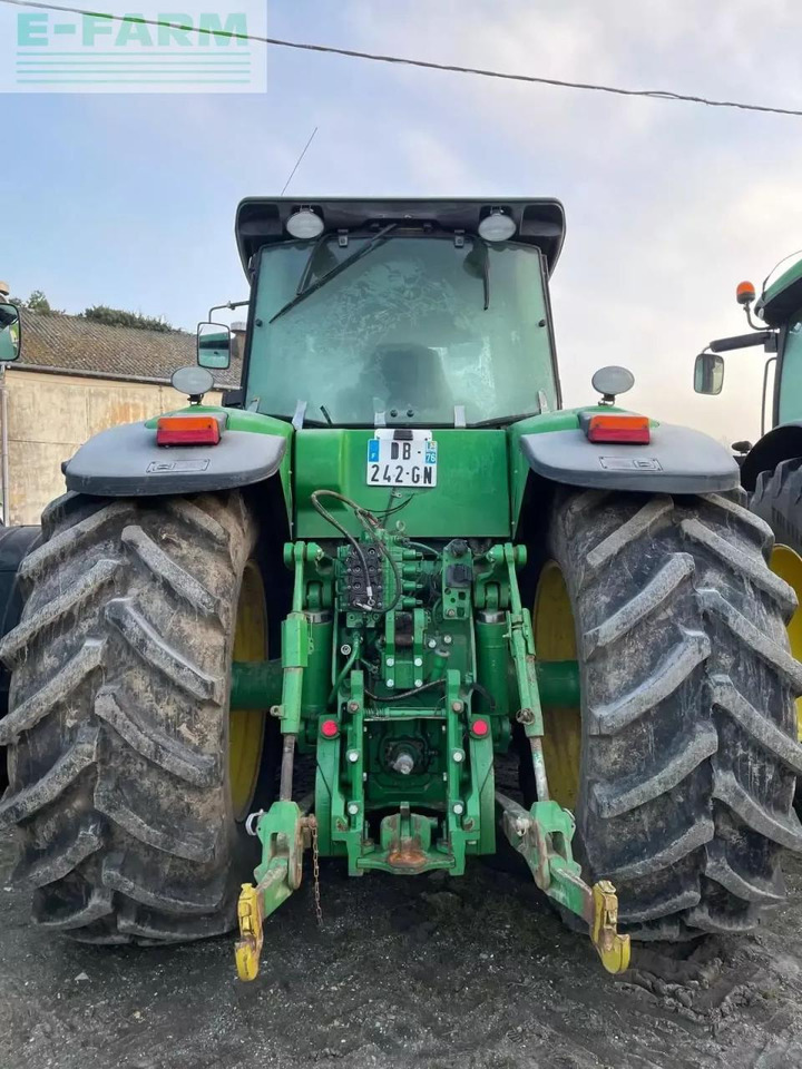 John Deere 8230 - Трактор: фото 4 John Deere 8230 - Трактор: фото 4