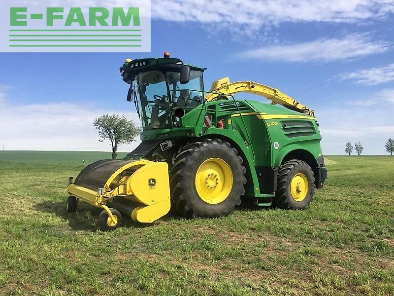 John Deere 8300i mit kemper 360+ & 639 pickup - Кормозбиральний комбайн: фото 5 John Deere 8300i mit kemper 360+ & 639 pickup - Кормозбиральний комбайн: фото 5
