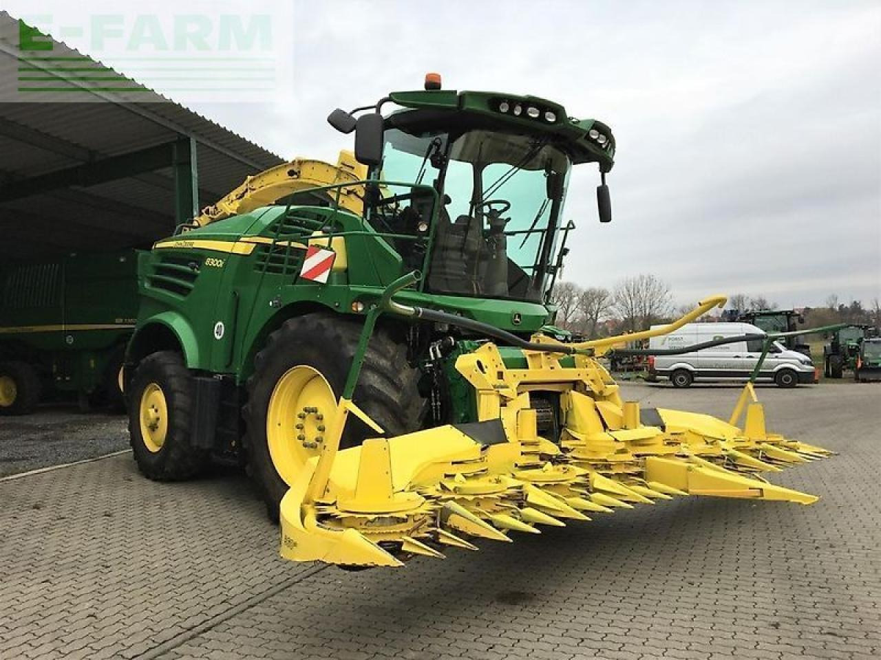 John Deere 8300i mit kemper 360+ & 639 pickup - Кормозбиральний комбайн: фото 2 John Deere 8300i mit kemper 360+ & 639 pickup - Кормозбиральний комбайн: фото 2