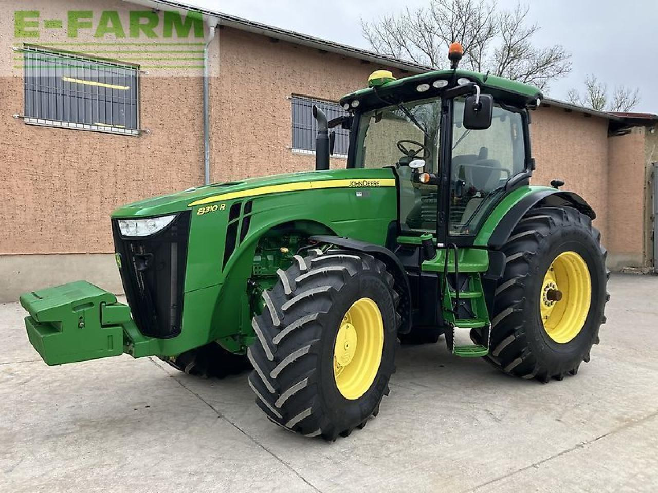 John Deere 8310r powr shift *motor neu* - Трактор: фото 1 John Deere 8310r powr shift *motor neu* - Трактор: фото 1
