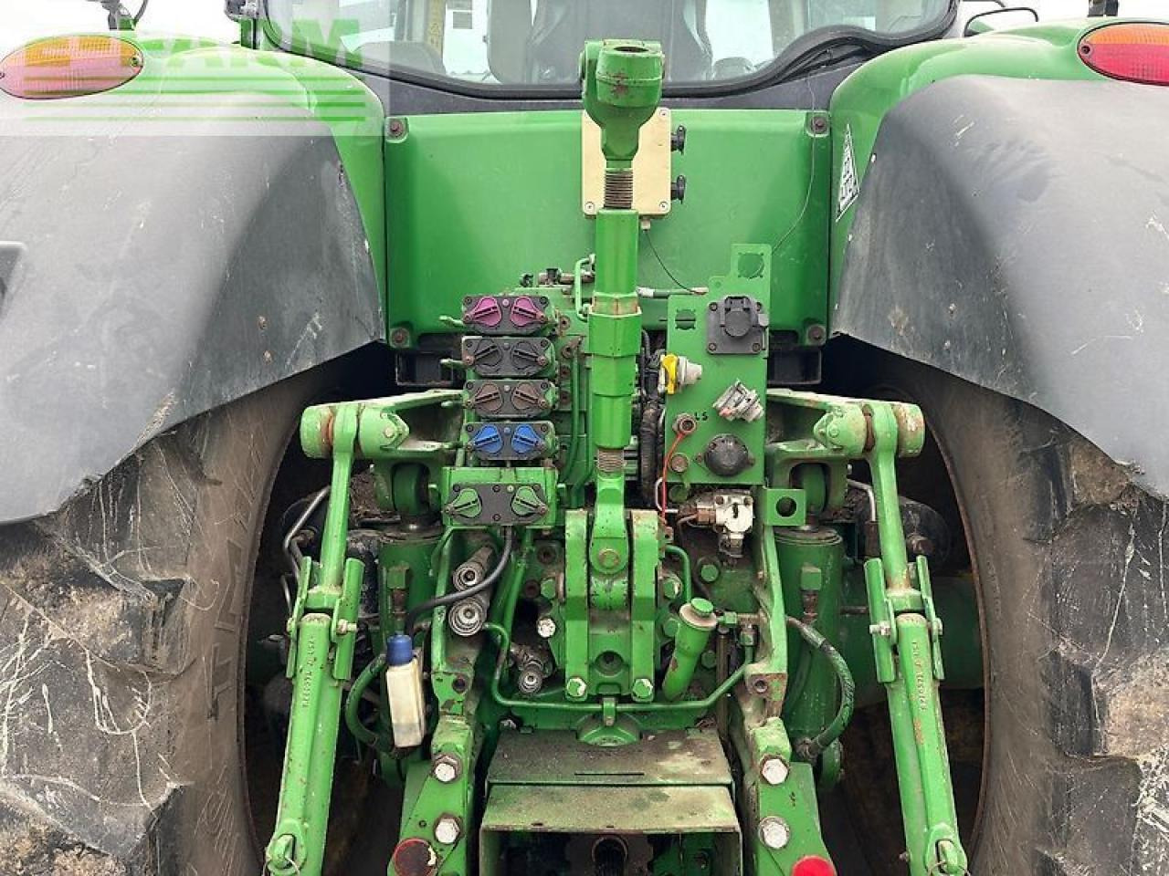 Трактор John Deere 8345r: фото 15