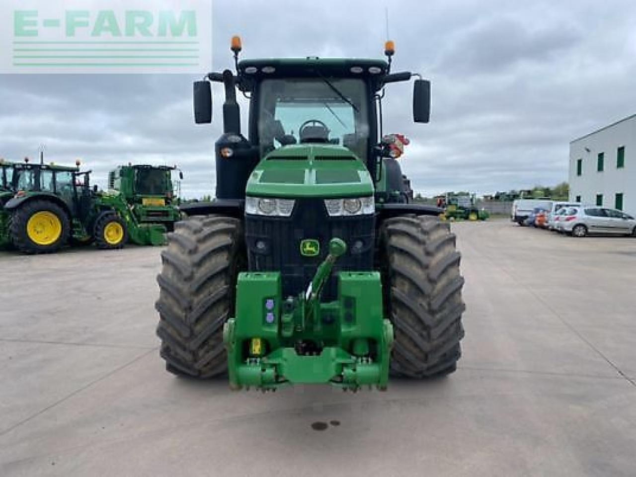 John Deere 8370r - Hot Deal - Трактор: фото 2 John Deere 8370r - Hot Deal - Трактор: фото 2