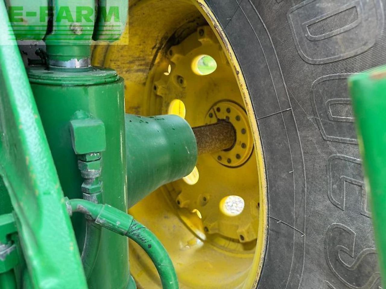 John Deere 8370r - Трактор: фото 5 John Deere 8370r - Трактор: фото 5