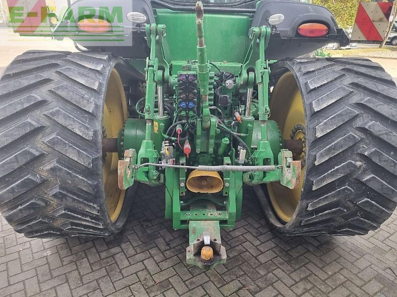 John Deere 8370rt my18 e23 40 - Трактор: фото 4 John Deere 8370rt my18 e23 40 - Трактор: фото 4