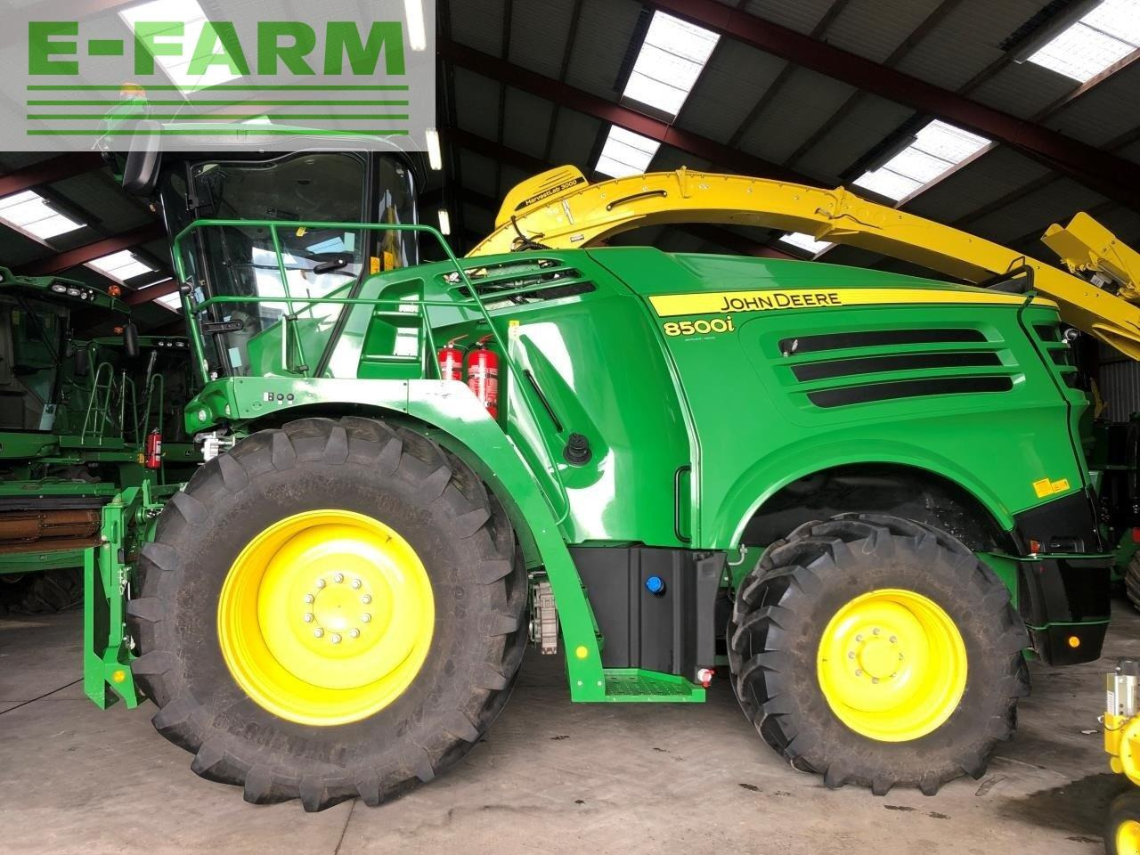 John Deere 8500 - Обладнання для кормозбирального комбайну: фото 1 John Deere 8500 - Обладнання для кормозбирального комбайну: фото 1