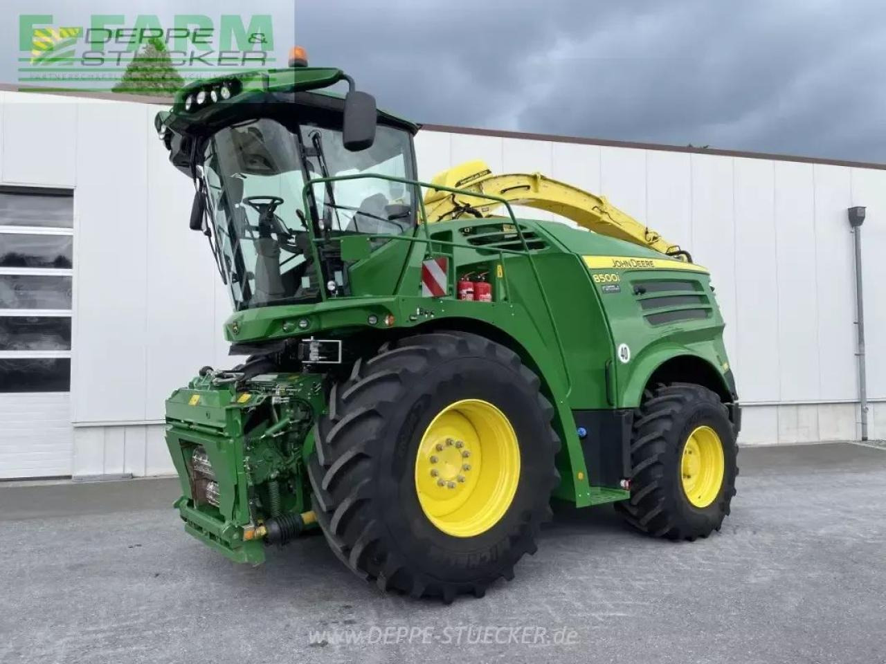 John Deere 8500i - Кормозбиральний комбайн: фото 1 John Deere 8500i - Кормозбиральний комбайн: фото 1