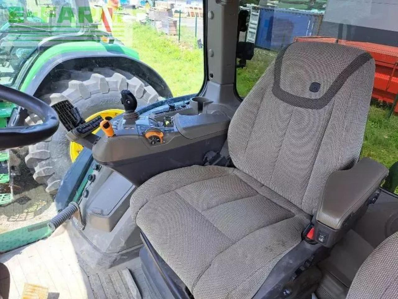 John Deere 8r 410 - Трактор: фото 5 John Deere 8r 410 - Трактор: фото 5