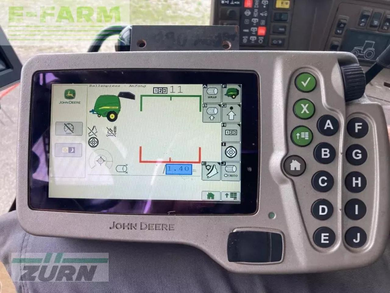 Прес-підбирач тюковий John Deere 990 premium: фото 15 Прес-підбирач тюковий John Deere 990 premium: фото 15