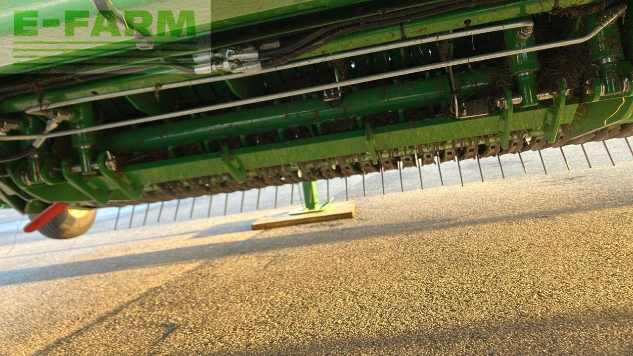 Прес-підбирач тюковий John Deere F441R HC 25: фото 11 Прес-підбирач тюковий John Deere F441R HC 25: фото 11
