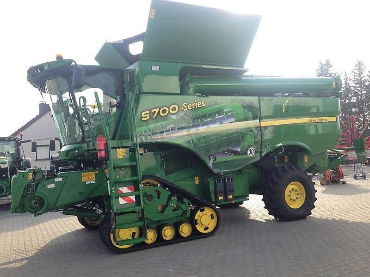 John Deere s780 i mit 630x schneidwerk - Зернозбиральний комбайн: фото 2 John Deere s780 i mit 630x schneidwerk - Зернозбиральний комбайн: фото 2