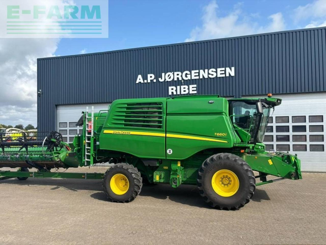 John Deere t 660 i 4wd - Зернозбиральний комбайн: фото 1 John Deere t 660 i 4wd - Зернозбиральний комбайн: фото 1