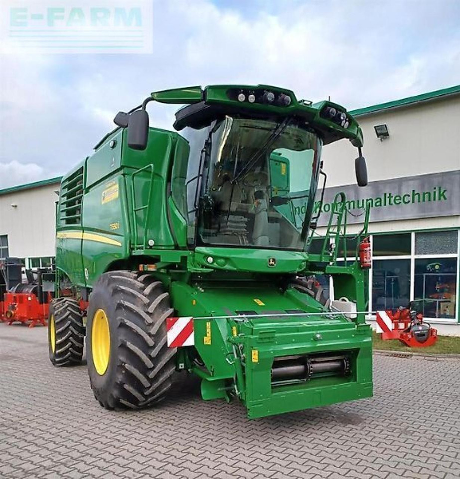 John Deere t550 hm - Зернозбиральний комбайн: фото 2 John Deere t550 hm - Зернозбиральний комбайн: фото 2