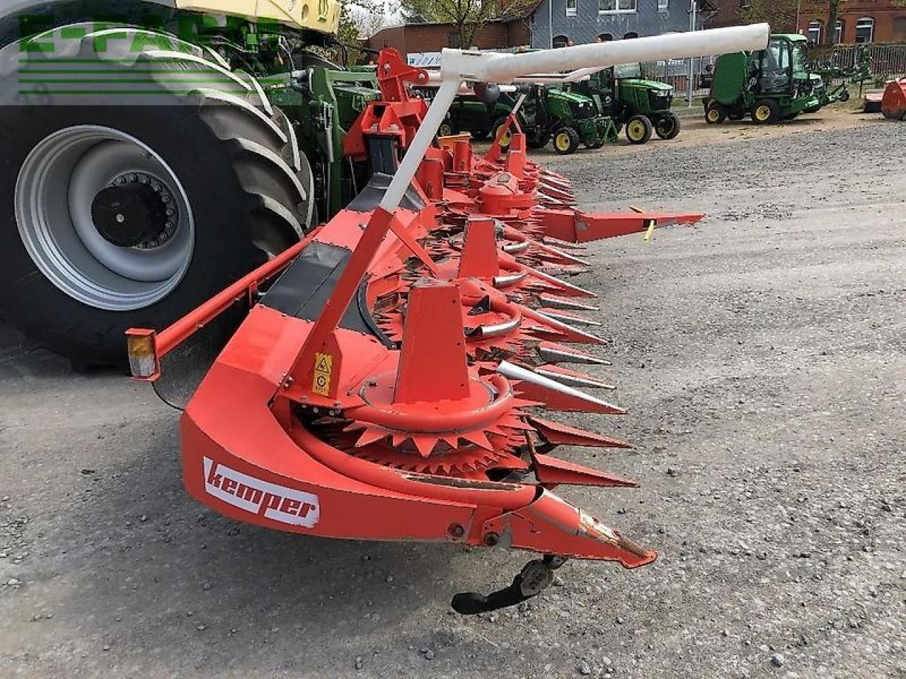 Kemper 375+ für krone bigx, my2020, eine saison gelaufen - Обладнання для кормозбирального комбайну: фото 5 Kemper 375+ für krone bigx, my2020, eine saison gelaufen - Обладнання для кормозбирального комбайну: фото 5