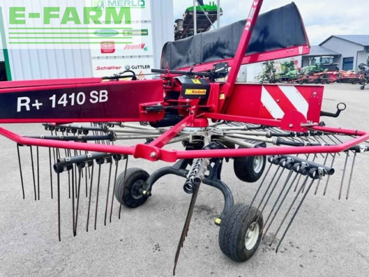 Kongskilde r + 141 sb - Сіноворушилка: фото 3 Kongskilde r + 141 sb - Сіноворушилка: фото 3