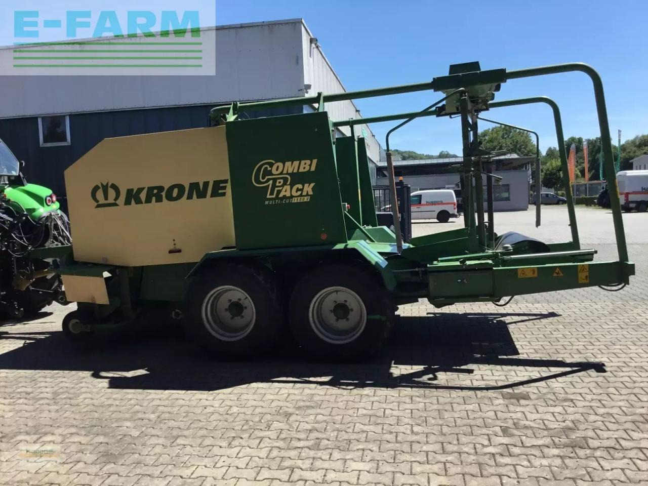 Krone combi pack 1500 mc - Прес-підбирач тюковий: фото 4 Krone combi pack 1500 mc - Прес-підбирач тюковий: фото 4