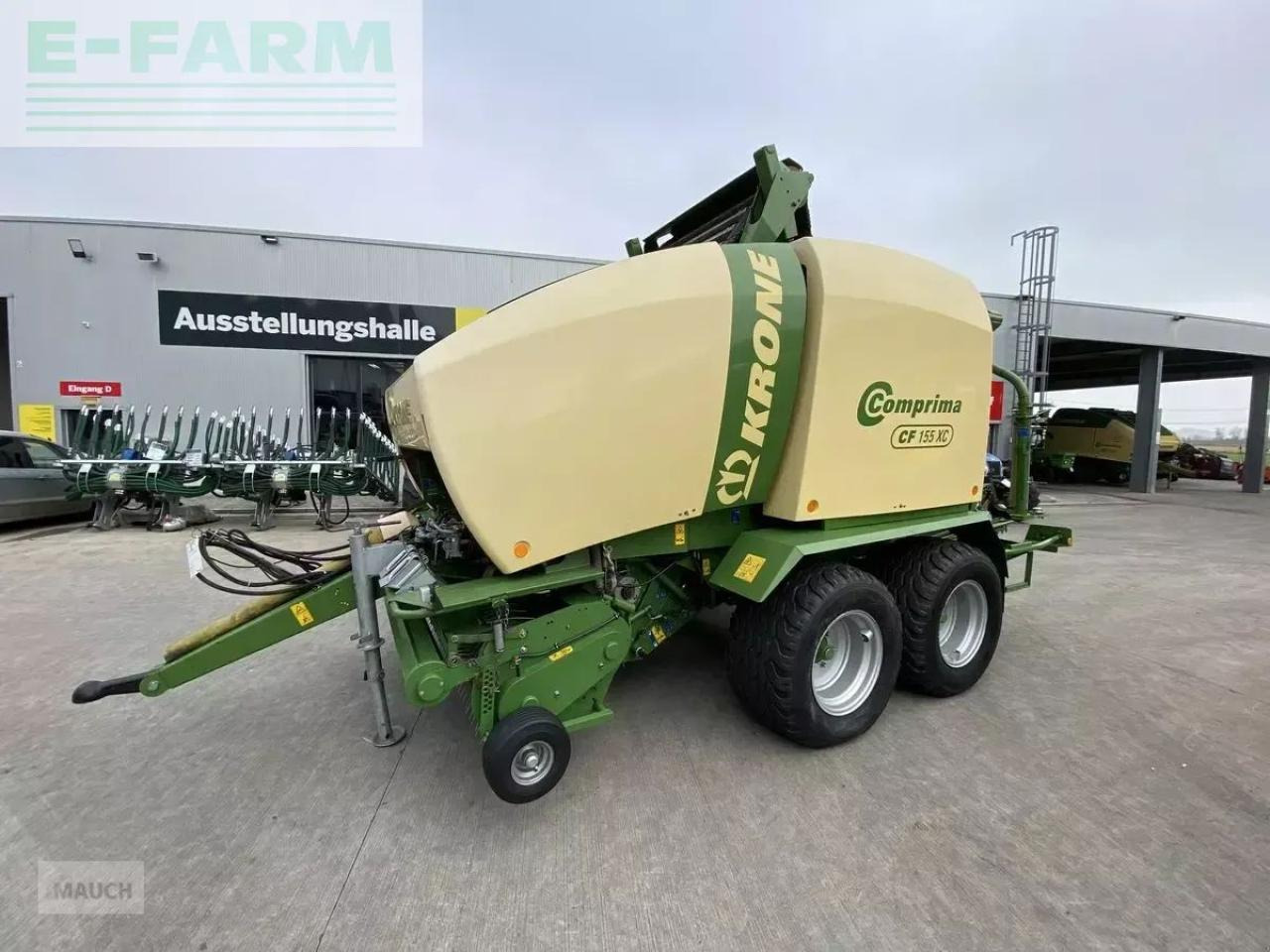 Krone comprima cf 155 xc - Прес-підбирач тюковий: фото 1 Krone comprima cf 155 xc - Прес-підбирач тюковий: фото 1