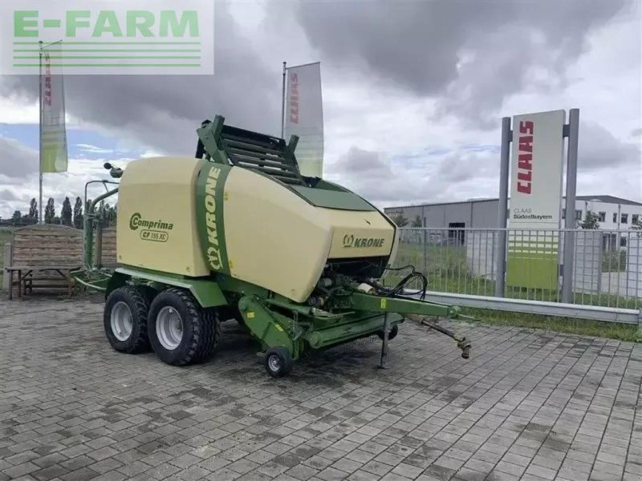 Krone comprima cf 155 xc - Прес-підбирач тюковий: фото 1 Krone comprima cf 155 xc - Прес-підбирач тюковий: фото 1