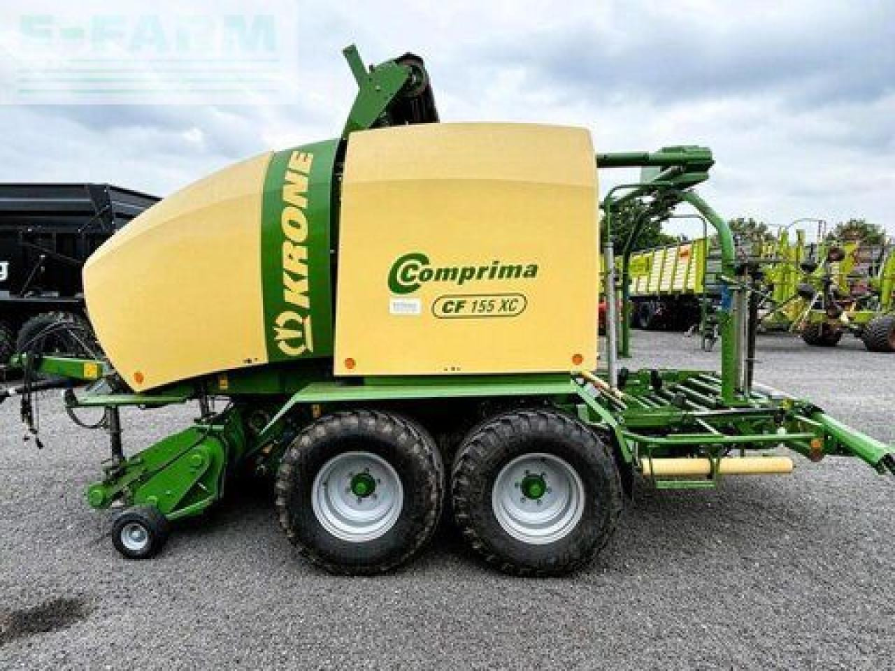Krone comprima cf 155 xc, pressen-wickler-kombination - Прес-підбирач тюковий: фото 1 Krone comprima cf 155 xc, pressen-wickler-kombination - Прес-підбирач тюковий: фото 1