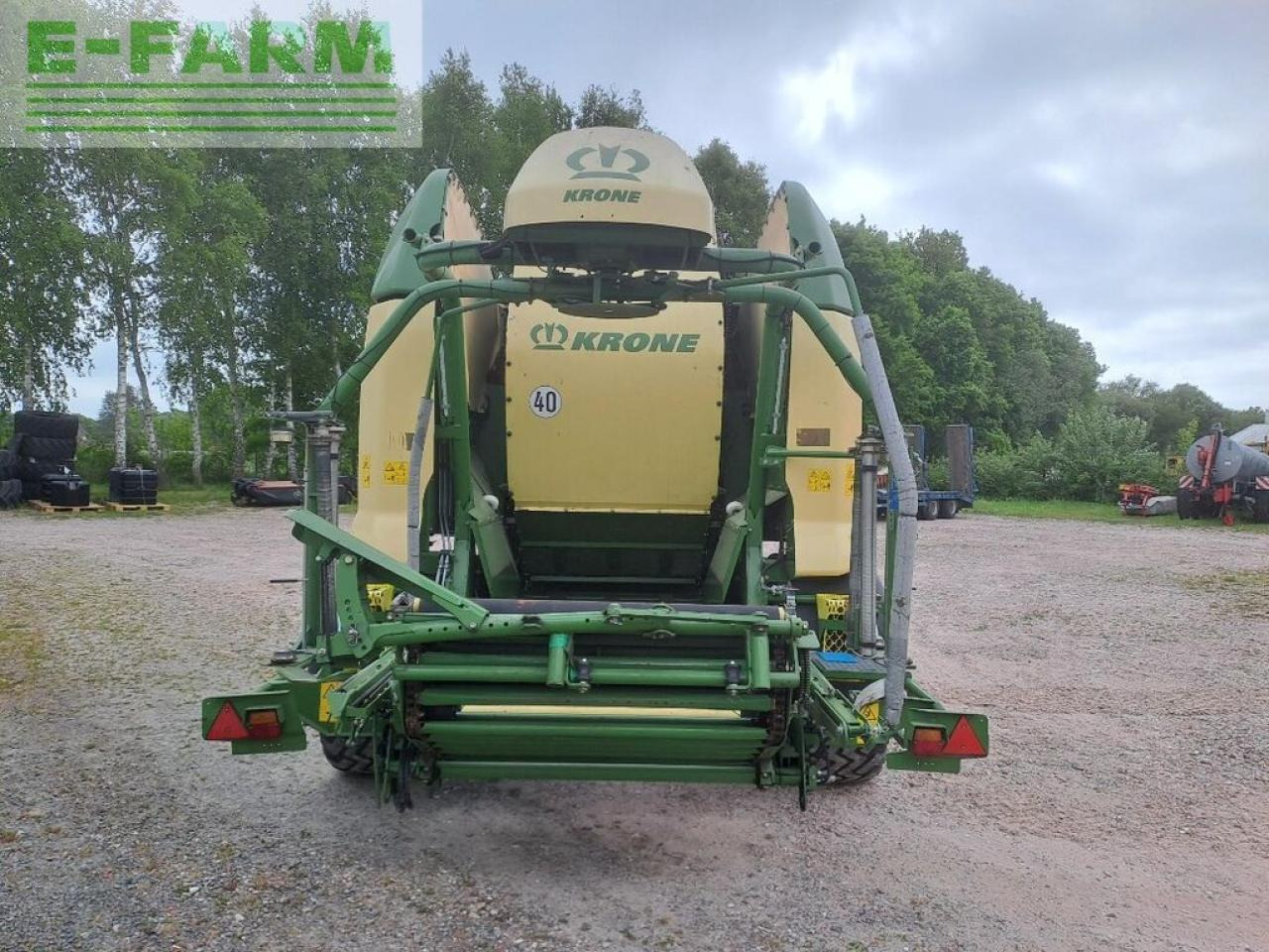 Krone comprima cv 150xc - Прес-підбирач тюковий: фото 5 Krone comprima cv 150xc - Прес-підбирач тюковий: фото 5