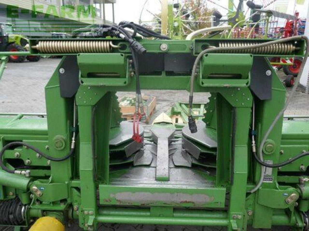 Krone easy collect 6000 fp - Обладнання для кормозбирального комбайну: фото 4 Krone easy collect 6000 fp - Обладнання для кормозбирального комбайну: фото 4