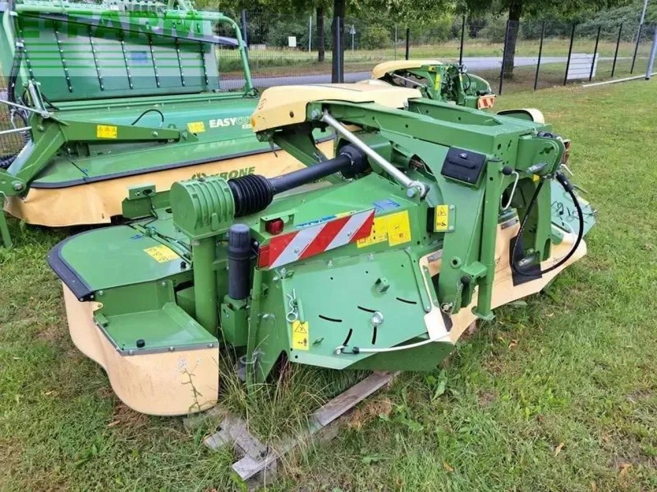 Krone easy cut f 320 cv - Косарка: фото 2 Krone easy cut f 320 cv - Косарка: фото 2