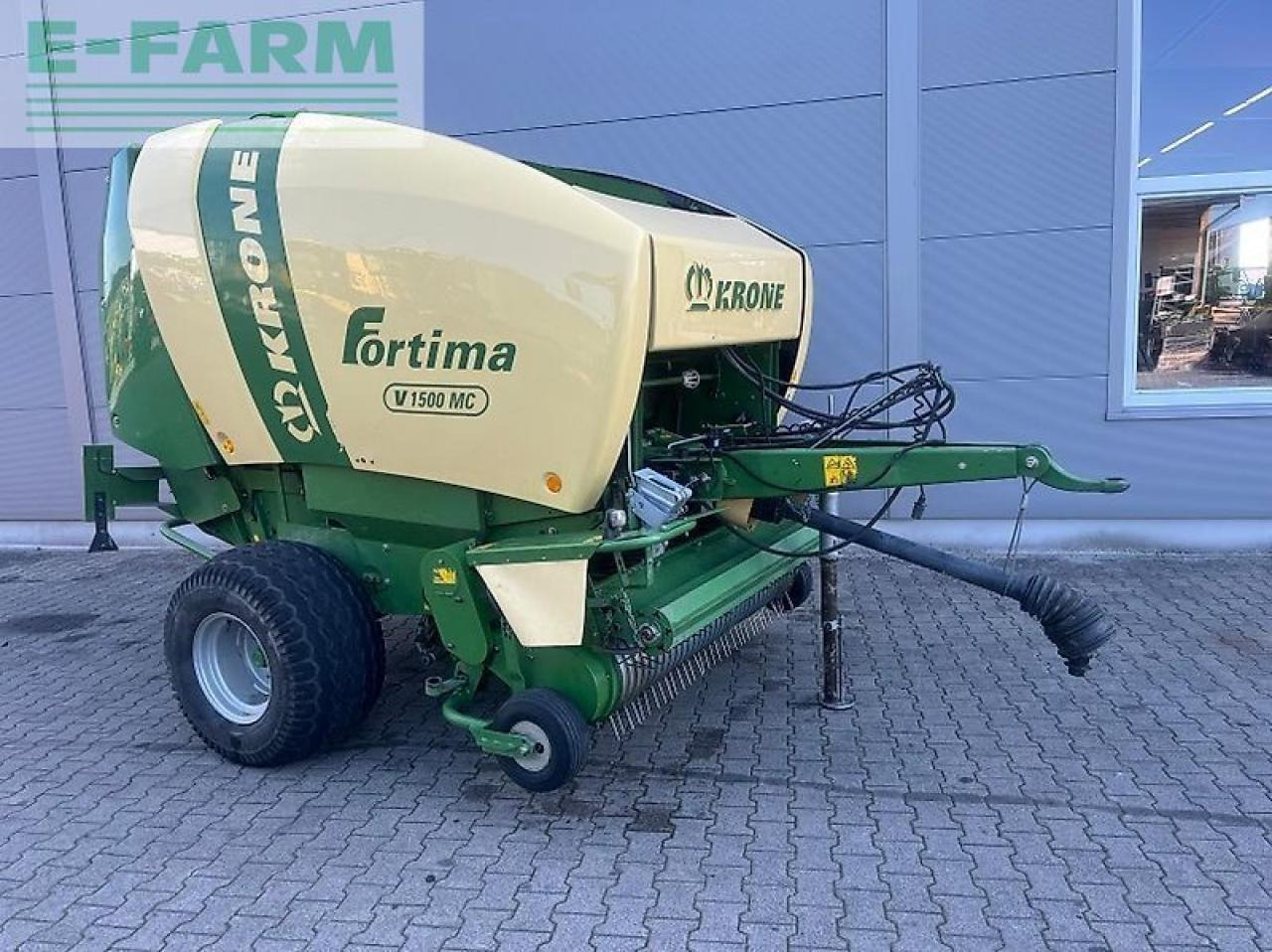 Krone fortima v 1500 mc - Прес-підбирач тюковий: фото 1 Krone fortima v 1500 mc - Прес-підбирач тюковий: фото 1
