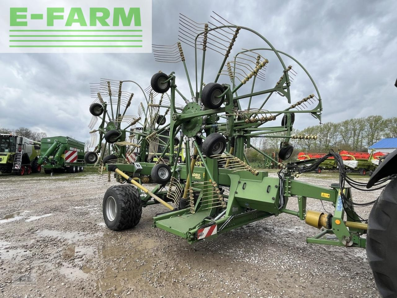 Krone swadro 1400 plus - Сіноворушилка: фото 1 Krone swadro 1400 plus - Сіноворушилка: фото 1