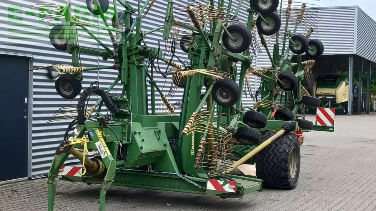 Krone swadro 1400 plus - Сіноворушилка: фото 1 Krone swadro 1400 plus - Сіноворушилка: фото 1