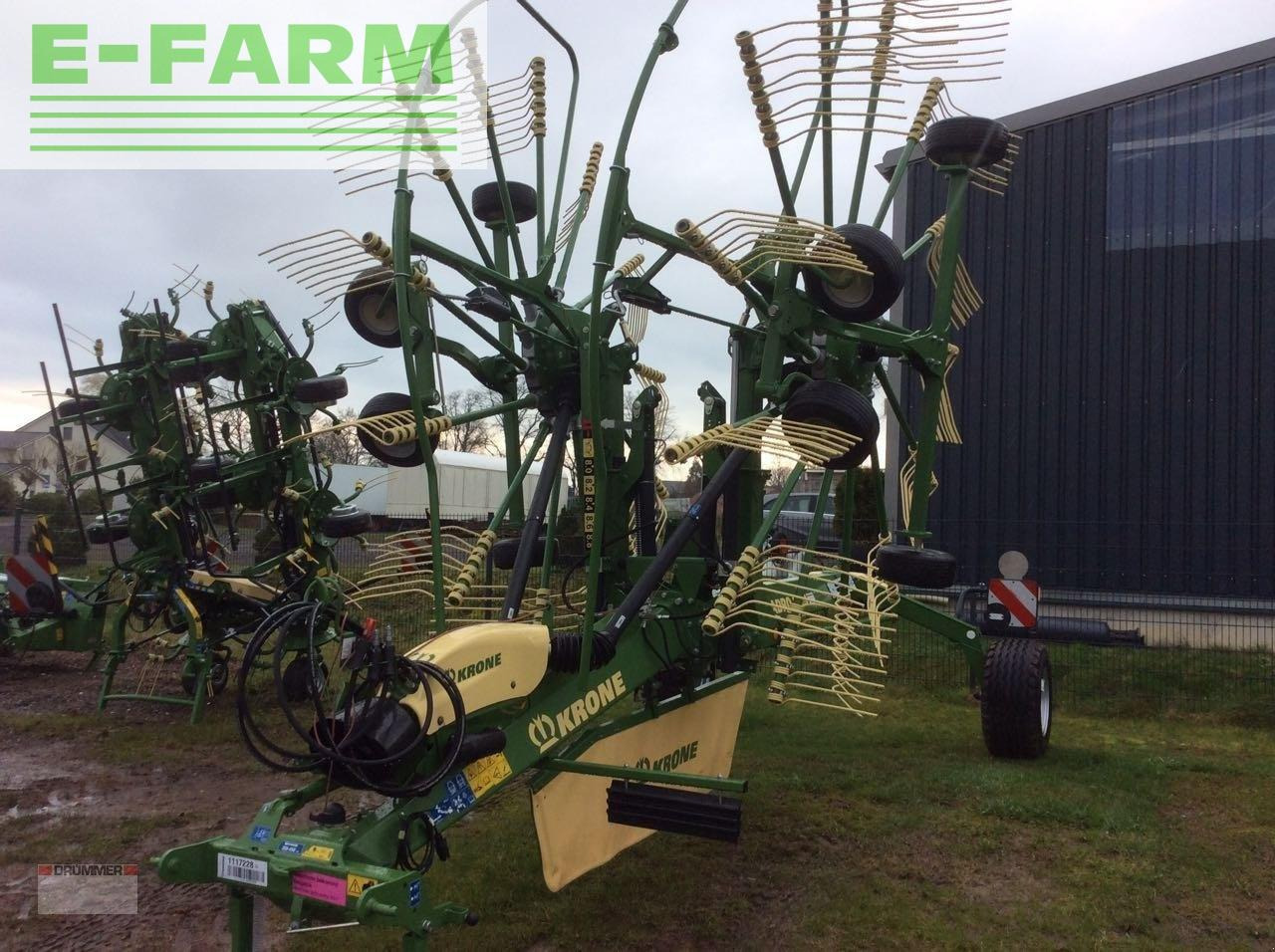 Krone swadro tc 880 - Сіноворушилка: фото 3 Krone swadro tc 880 - Сіноворушилка: фото 3