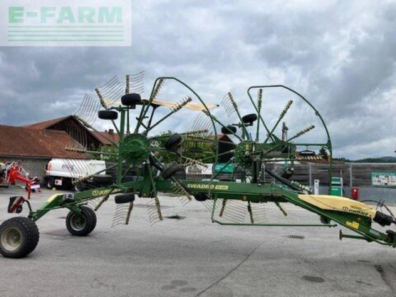 Krone swadro ts 680 - Сіноворушилка: фото 1 Krone swadro ts 680 - Сіноворушилка: фото 1