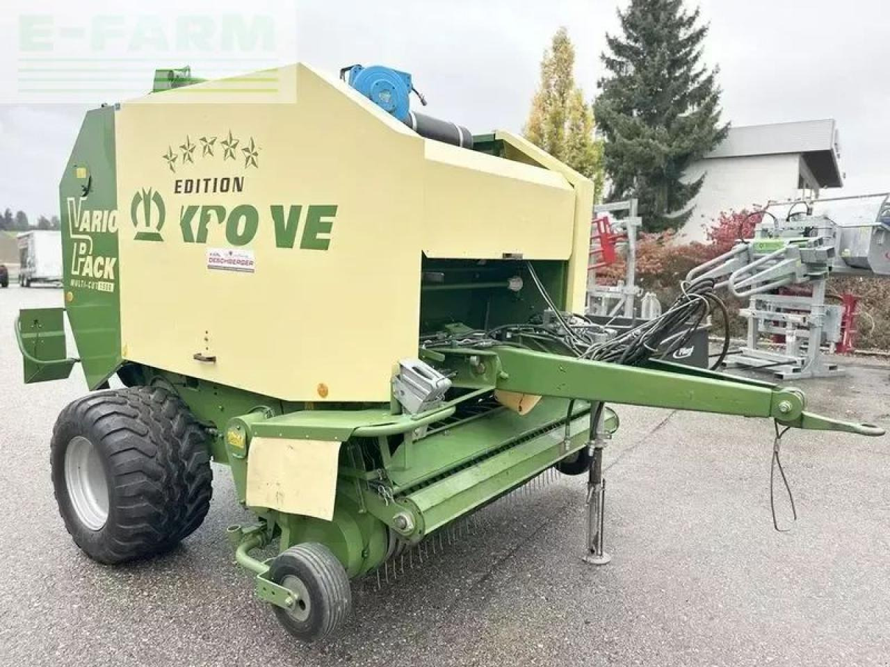 Krone vario pack 1500 multi cut rundballenpresse - Прес-підбирач тюковий: фото 2 Krone vario pack 1500 multi cut rundballenpresse - Прес-підбирач тюковий: фото 2