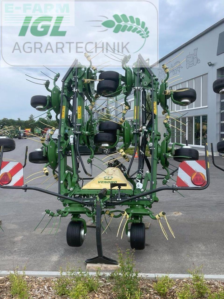 Krone vendro 1020 (kw103-15) - Сіноворушилка: фото 1 Krone vendro 1020 (kw103-15) - Сіноворушилка: фото 1