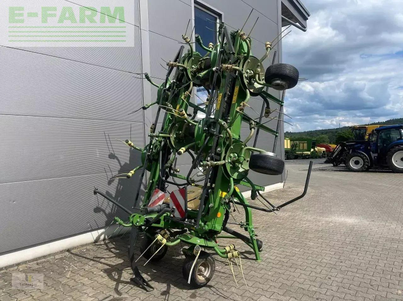 Krone vendro 1120 - Сіноворушилка: фото 3 Krone vendro 1120 - Сіноворушилка: фото 3