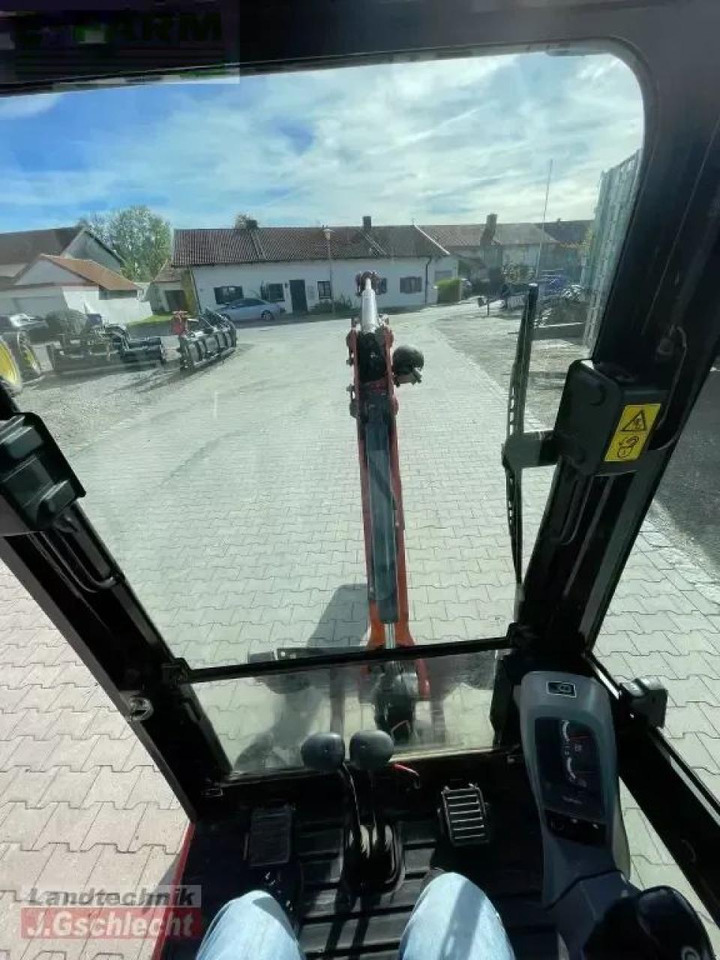 Kubota kx016-4 - Міні-екскаватор: фото 5 Kubota kx016-4 - Міні-екскаватор: фото 5